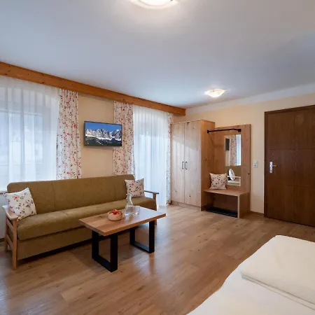 Gasthuis Gaestehaus Knunbauer Mayrhofen